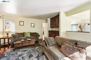 27468 Hayward Blvd, Hayward, CA 94542 - Photo 29