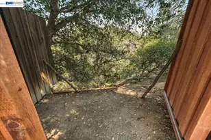 27468 Hayward Blvd, Hayward, CA 94542 - Photo 69