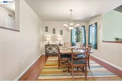 27468 Hayward Blvd, Hayward, CA 94542 - Photo 31