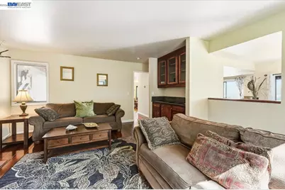 27468 Hayward Blvd, Hayward, CA 94542 - Photo 29