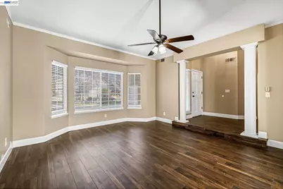 2034 Wrenwood Ave, Clovis, CA 93611 - Photo 9