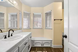 2034 Wrenwood Ave, Clovis, CA 93611 - Photo 15