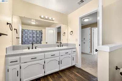 2034 Wrenwood Ave, Clovis, CA 93611 - Photo 35