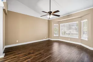2034 Wrenwood Ave, Clovis, CA 93611 - Photo 9