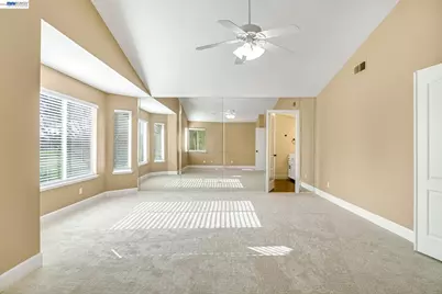 2034 Wrenwood Ave, Clovis, CA 93611 - Photo 45