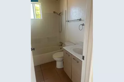 1075 Rachel Rd, San Pablo, CA 94806 - Photo 9