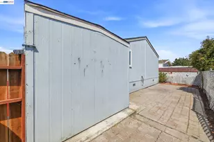 29020 Berkeley, Hayward, CA 94544 - Photo 35