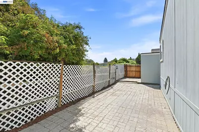 29020 Berkeley, Hayward, CA 94544 - Photo 37