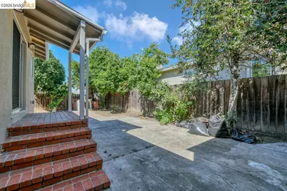 875 Central Avenue, Pittsburg, CA 94565 - Photo 29
