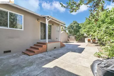 875 Central Avenue, Pittsburg, CA 94565 - Photo 31