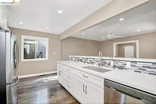 875 Central Ave, Pittsburg, CA 94565 - Photo 13