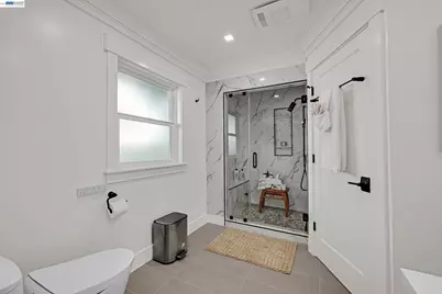 4363 Short Hill Road, Oakland, CA 94605 - Photo 13