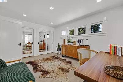 4363 Short Hill Road, Oakland, CA 94605 - Photo 29