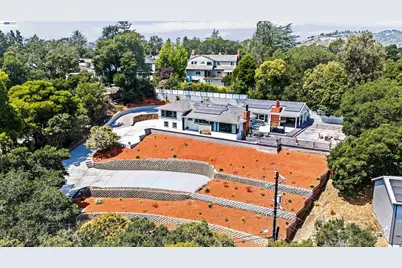 4363 Short Hill Road, Oakland, CA 94605 - Photo 1