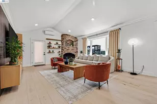 4363 Short Hill Rd, Oakland, CA 94605 - Photo 9