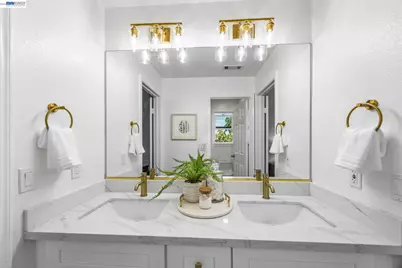 278 Estabrook St, San Leandro, CA 94577 - Photo 19