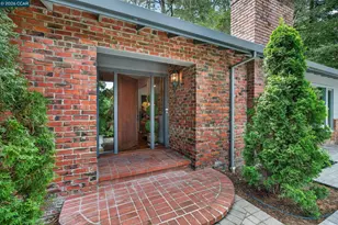 56 Camino Encinas, Orinda, CA 94563 - Photo 3