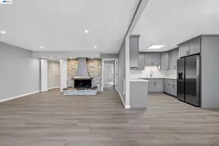2133 Santa Clara Ave, Alameda, CA 94501 - Photo 9