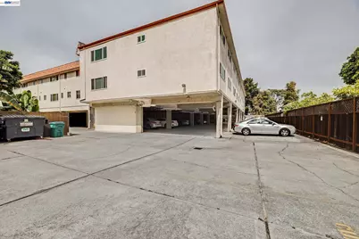 2133 Santa Clara Ave #328, Alameda, CA 94501 - Photo 25