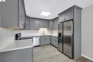 2133 Santa Clara Ave, Alameda, CA 94501 - Photo 11