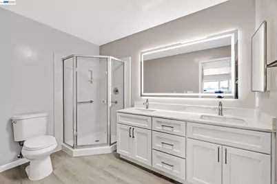 2133 Santa Clara Ave #328, Alameda, CA 94501 - Photo 19