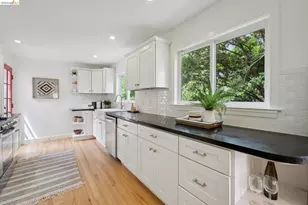 15 Edgecroft Rd, Kensington, CA 94707 - Photo 17
