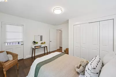 15 Edgecroft Rd, Kensington, CA 94707 - Photo 43