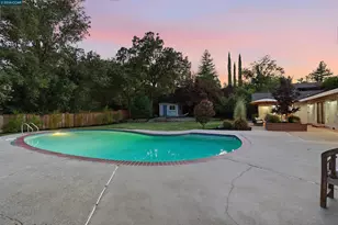 640 Dolphin Dr, Danville, CA 94526 - Photo 57