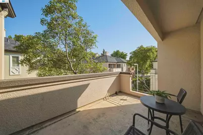 690 Applause Pl, San Jose, CA 95134 - Photo 23