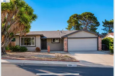 828 Coral Dr, Rodeo, CA 94572 - Photo 1
