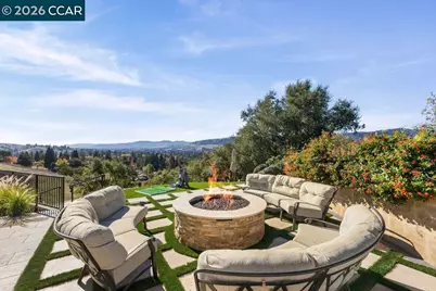 251 Santiago Ln, Danville, CA 94526 - Photo 25