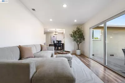 1486 Scaraway Dr, San Jose, CA 95132 - Photo 9