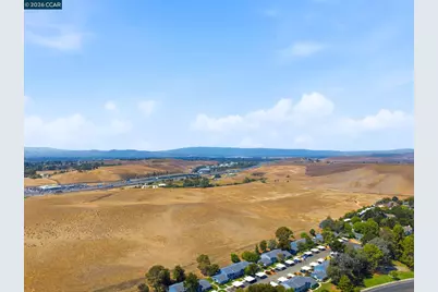 1116 Larkspur Dr, Livermore, CA 94551 - Photo 41