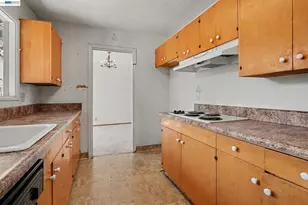 24732 Woodacre Ave, Hayward, CA 94544 - Photo 11