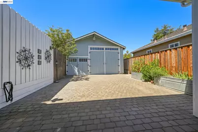 6649 Mayhews Landing Rd, Newark, CA 94560 - Photo 27