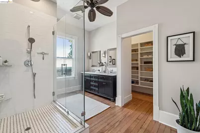 301 Tunnel Ave, Richmond, CA 94801 - Photo 9