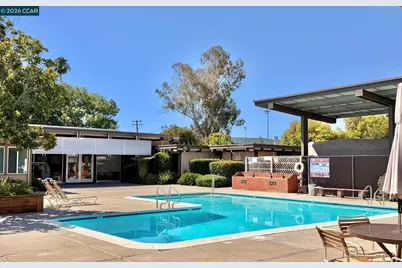 51 Terrace Dr, Concord, CA 94518 - Photo 37