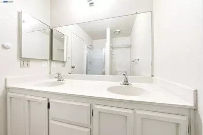 709 Center Ave, Martinez, CA 94553 - Photo 21