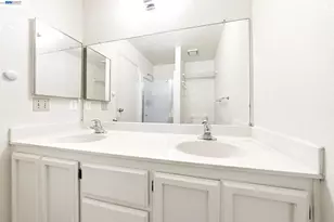 709 Center Ave, Martinez, CA 94553 - Photo 21