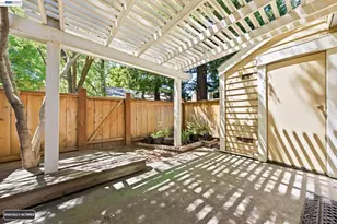 709 Center Ave, Martinez, CA 94553 - Photo 29