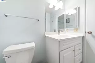 709 Center Ave, Martinez, CA 94553 - Photo 27