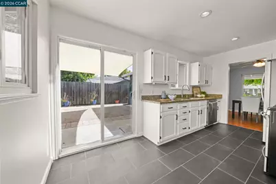 1555 Violet Way, Pleasant Hill, CA 94523 - Photo 13