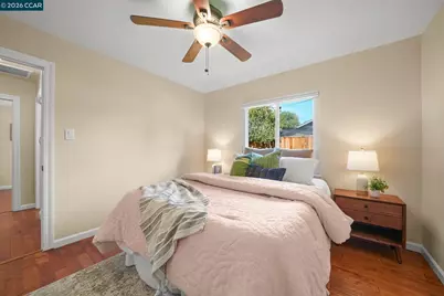 1555 Violet Way, Pleasant Hill, CA 94523 - Photo 17