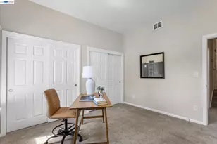 7081 Elverton Dr, Oakland, CA 94611 - Photo 69