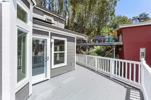 7081 Elverton Dr, Oakland, CA 94611 - Photo 43