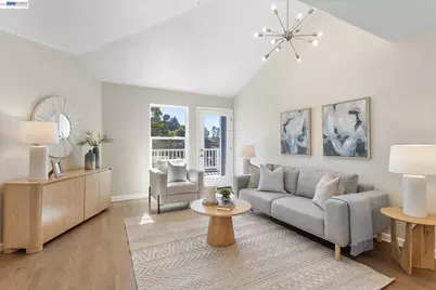 7081 Elverton Dr, Oakland, CA 94611 - Photo 25