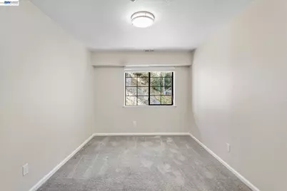 7081 Elverton Dr, Oakland, CA 94611 - Photo 65