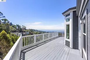 7081 Elverton Dr, Oakland, CA 94611 - Photo 45