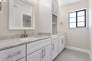 7081 Elverton Dr, Oakland, CA 94611 - Photo 57