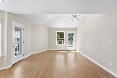 7081 Elverton Dr, Oakland, CA 94611 - Photo 29